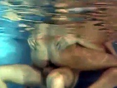 Anna Lena Sex im Pool