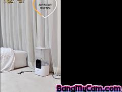 Enthousiasteling, Lieveling, Mooi, Bruinharig, Koreaans, Masturbatie, Tieten likken, Speelgoed