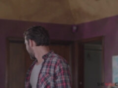 Schlafzimmer, Blondine, Betrug, Würgen, Ehemann, Lecken, Piercing, Muschi