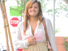 ズームショット, エクストリーム, マッサージ, オナニー, オーガズム, 公共, 一人, スカートのぞき