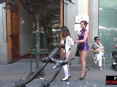 Bondage discipline sadomasochisme, Grote kont, Grote mammen, Gebondenheid, Hardcore, Buiten, Openbaar