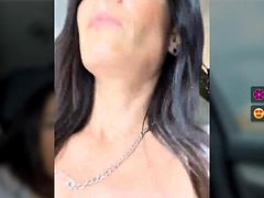 Madres para coger, Desnudo