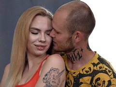 美人, 顔射, ハードコア, キス, 馬乗り, 剃毛, ティーン, オッパイの
