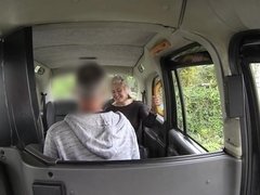 Amateur, Anal, Mamada, Coche, Corridas faciales, Pajear, Pezones, Al aire libre