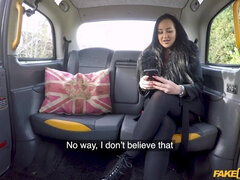 Amateur, Gros seins, Gorge profonde, Branlette thaïlandaise, Argent, De plein air, Rasée, Nénés