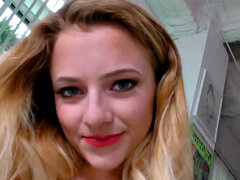 18 jaar, Enthousiasteling, Blond, Vies, Handbeurt, Tiener, String, Tieten likken