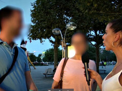 Bruinharig, Hondjeshouding, Likken, Buiten, Doordringend, Openbaar, Kut duiken, Tatoeage