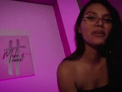 Cul à la bouche, Éjaculation interne, Doigter, Talons, Fille latino, Pov, Chatte, Avaler