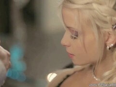 Blondine, Blasen, Deutsch