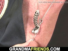 Grote kont, Ondergoed, Rijpe lesbienne, Orgie, Feest, Tiener, Trio