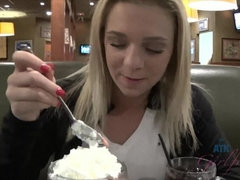 素人, ブロンド, フェラチオ, 汚れた　, 足, 彼女, 剃毛, 喫煙