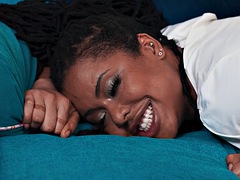 Grote lul, Pijpbeurt, Sperma shot, Sperma in gezicht, Hakken, Zusters, Tieten likken, Tweelingen