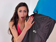 Arsch, Grosser schwanz, Blasen, Braunhaarige, Handjob, Natürlichen titten, Dürr, Jungendliche (18+)