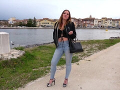 Superb teen Skyla goes all out for her porno debut