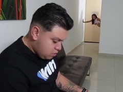 Leie, Blasen, Gehörnter ehemann, Sperma im mund, Spiele, Latina, Dürr, Ehefrau