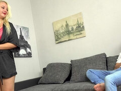 Mooie dikke vrouwen, Grote lul, Grote mammen, Blond, Pijpbeurt, Hondjeshouding, Moeder die ik wil neuken, Slet