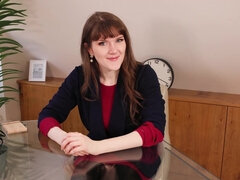 Kinky redheaded boss Alexa Demie giving you JOI