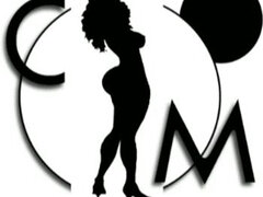 Tussi, Grosser arsch, Grosse titten, Braunhaarige, Schwarz, Solo, Titten, Nass