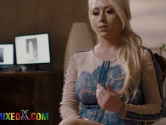 Nana, Gros seins, Blonde, Doigter, Hard, Lesbienne, Seins naturels, Nénés