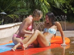 Arsch, Tussi, Fingern, Lecken, Natürlichen titten, Muschi, Tätowierung, Titten