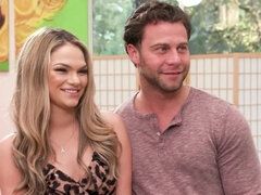 Grosser schwanz, Grosse titten, Blasen, Kehlenfick, Hundestellung, Natürlichen titten, Muschi, Swingers