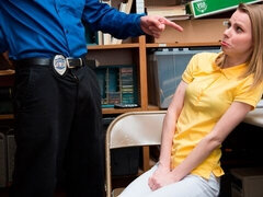 Blond, Pijpbeurt, Gevangen, Lul, Hondjeshouding, Mager, Tiener, Tieten likken