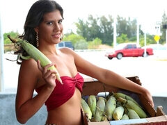 Gros cul, Sucer une bite, Brunette brune, Queue, Léchez, Rasée, Adolescente, Nénés