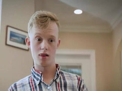 Enthousiasteling, Pijpbeurt, Hondjeshouding, Ondergoed, Moeder die ik wil neuken, Moeder, Tiener, Speelgoed