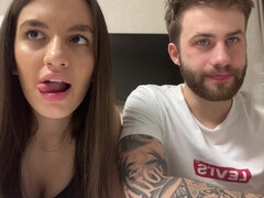 18 jahre, Grosse titten, Blondine, Vollbusig, Selbstgemacht, Natürlichen titten, Jungendliche (18+), Netzkamera