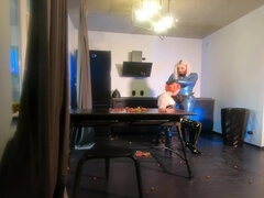 Fetisj, Hd, Latex, Lesbisch, Meesteres, Moeder, Roodharige vrouw, Rubebrstof