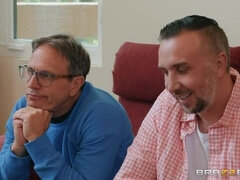 Большая жопа, Блондинки, Измена, Затыкание рта, Лизание, Наездница, Душ, Жена