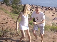 Asombroso, Playa, Pareja, Sexo duro, Tetas naturales, Pequeña, Afeitado, Adolescente