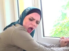 Arabe, Sucer une bite
