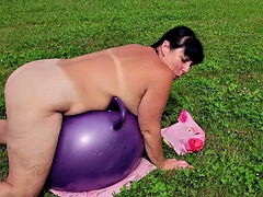 Leie, Arsch, Grosse titten, Spermaladung, Dildo, Bauernhof, Hardcore, Titten