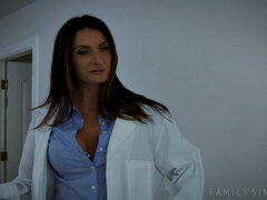 Chambre à dormir, Gros cul, Sucer une bite, En levrette, Branlette thaïlandaise, Chatte, Chaussettes, Tatouage