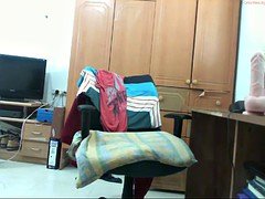 Masturbación, Desnudo