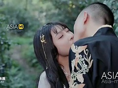 Stellung 69, Asiatisch, Grosse titten, Chinesisch, Spermaladung, Lecken, Im freien, Titten