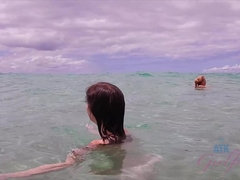 Amateur, Plage, Exhib, Petite amie, De plein air, Pov, Fumer, Mouillée