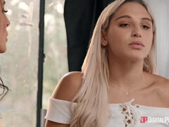 Lécher le cul, Poilue, Embrassement, Maman, Seins naturels, De plein air, Nénés, Mouillée