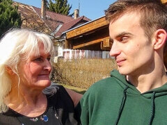 Большая жопа, Большой член, Большие сиськи, Блондинки, Минет, Собачьи, Зрелые