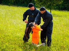 Blondine, Hundestellung, Doppelpenetration, Handjob, Mann mann frau, Dürr, Tätowierung, Jungendliche (18+)