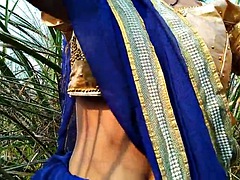 Village Outdoor Sex In Khet - Big Natural Tits Hindi Show