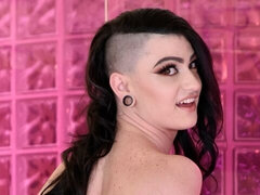 Arsch, Grosser arsch, Schwarz, Fingern, Flexibel, Masturbation, Nackt, Tätowierung