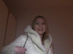 Amateur, Blonde, Sucer une bite, Tir de sperme, De plein air, Pov, Public, Russe