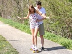 Rubia, Mamada, Pajear, Lamidas, Tetas naturales, Al aire libre, Público, Afeitado