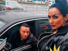 Минет, В машине, Милф, На публике, Киски, Бритые, Тату, Страшные