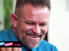 Grosse titten, Spermaladung, Papi, Kehlenfick, Muschi, Schreiend, Taboo, Jungendliche (18+)