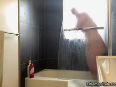 Enthousiasteling, Pijpbeurt, Bruinharig, Lul, Vrouw, Douche, Alleen, Tieten likken