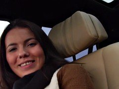 Grosse bite, Plantureuse, Voiture, Adolescente