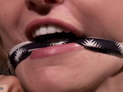 Blonde, Sucer une bite, Bondage, Queue, Fétiche, Hard, Hd, Mère que j'aimerais baiser